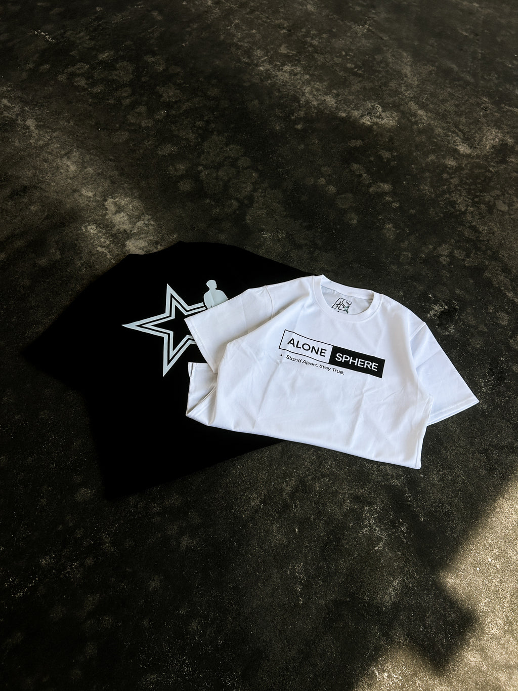 White oversized Tee (Pre-Order)